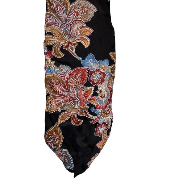 Oscar de la Renta Other - Oscar De La Renta Black/Gold Flowers 57 x 3.25 Tie
